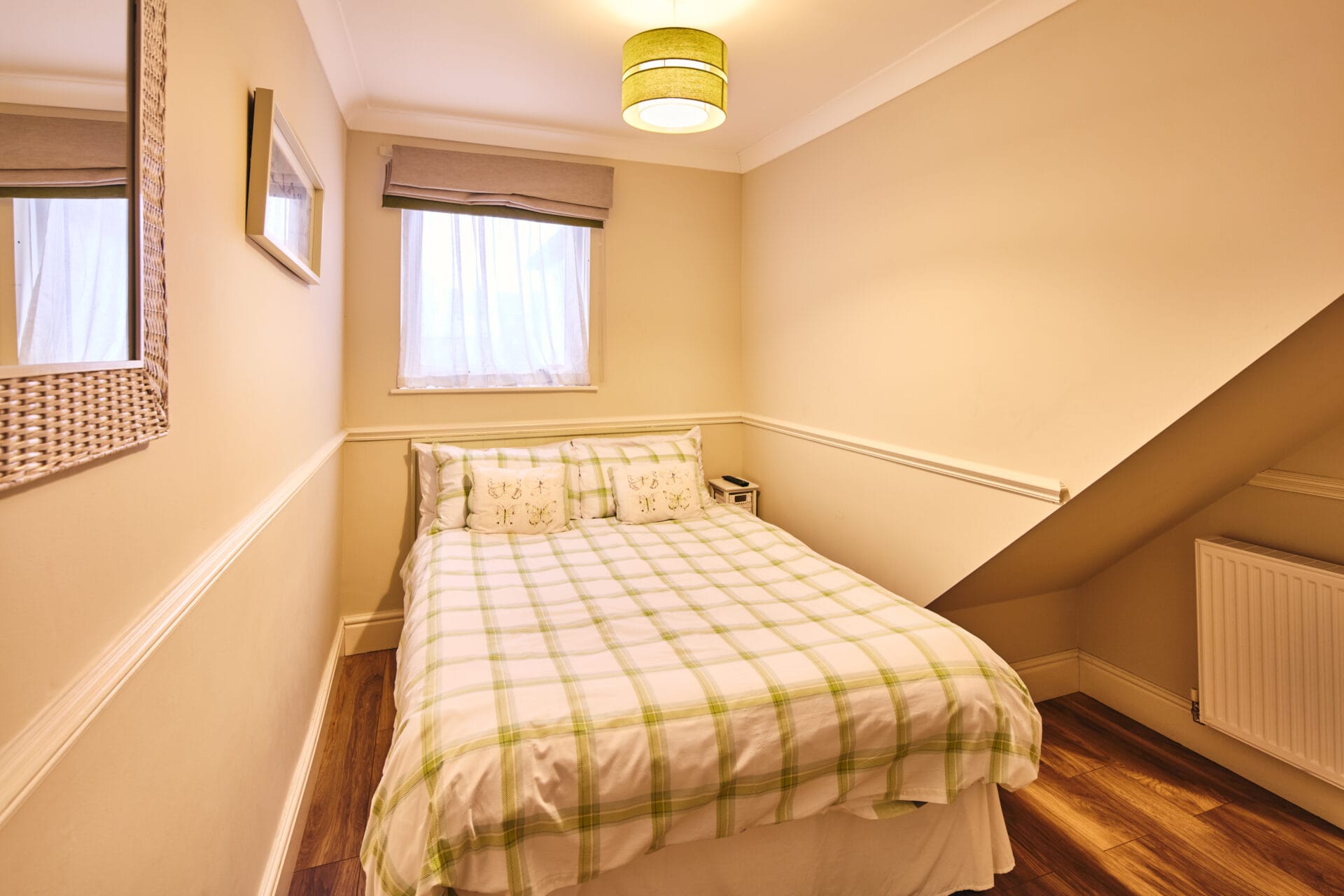 THE LITTLE TROUT bedroom 2